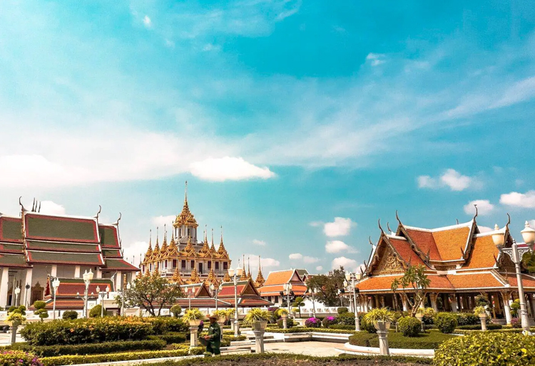 Amazing Trip To Bangkok And Phuket