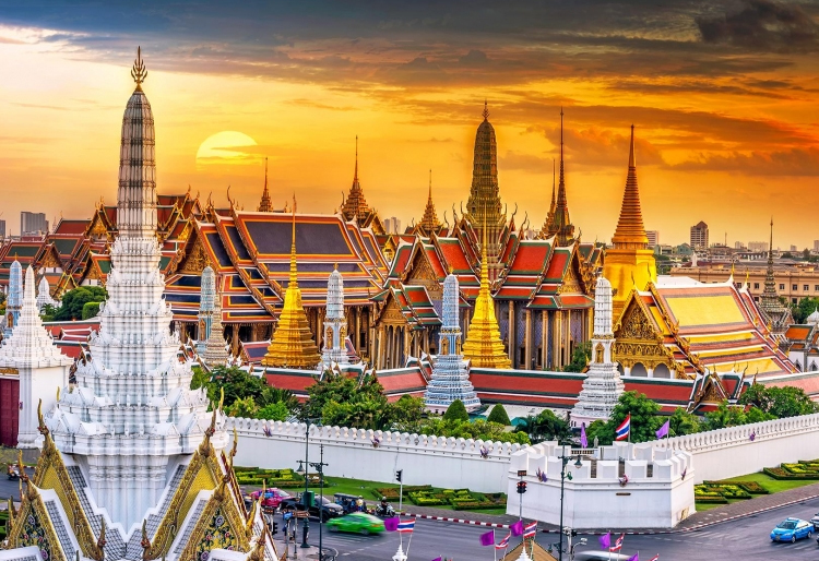 Amazing Trip To Bangkok And Phuket