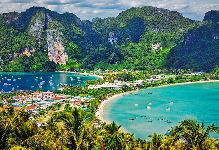 Swanky Vacation At Splendid Krabi